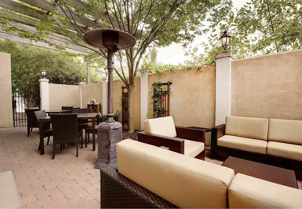 Courtyard Raleigh Crabtree Valley Extérieur photo