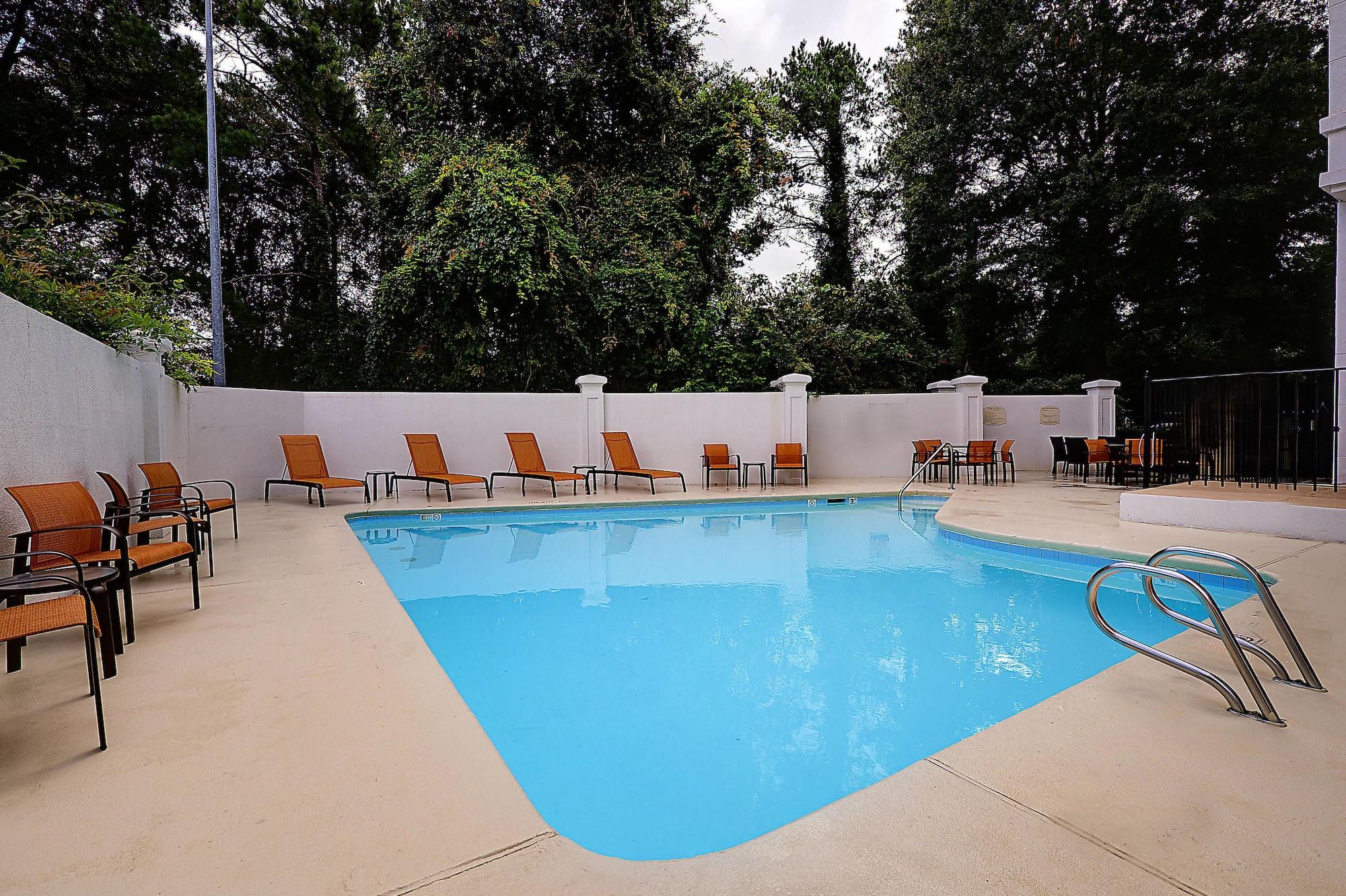 Courtyard Raleigh Crabtree Valley Extérieur photo