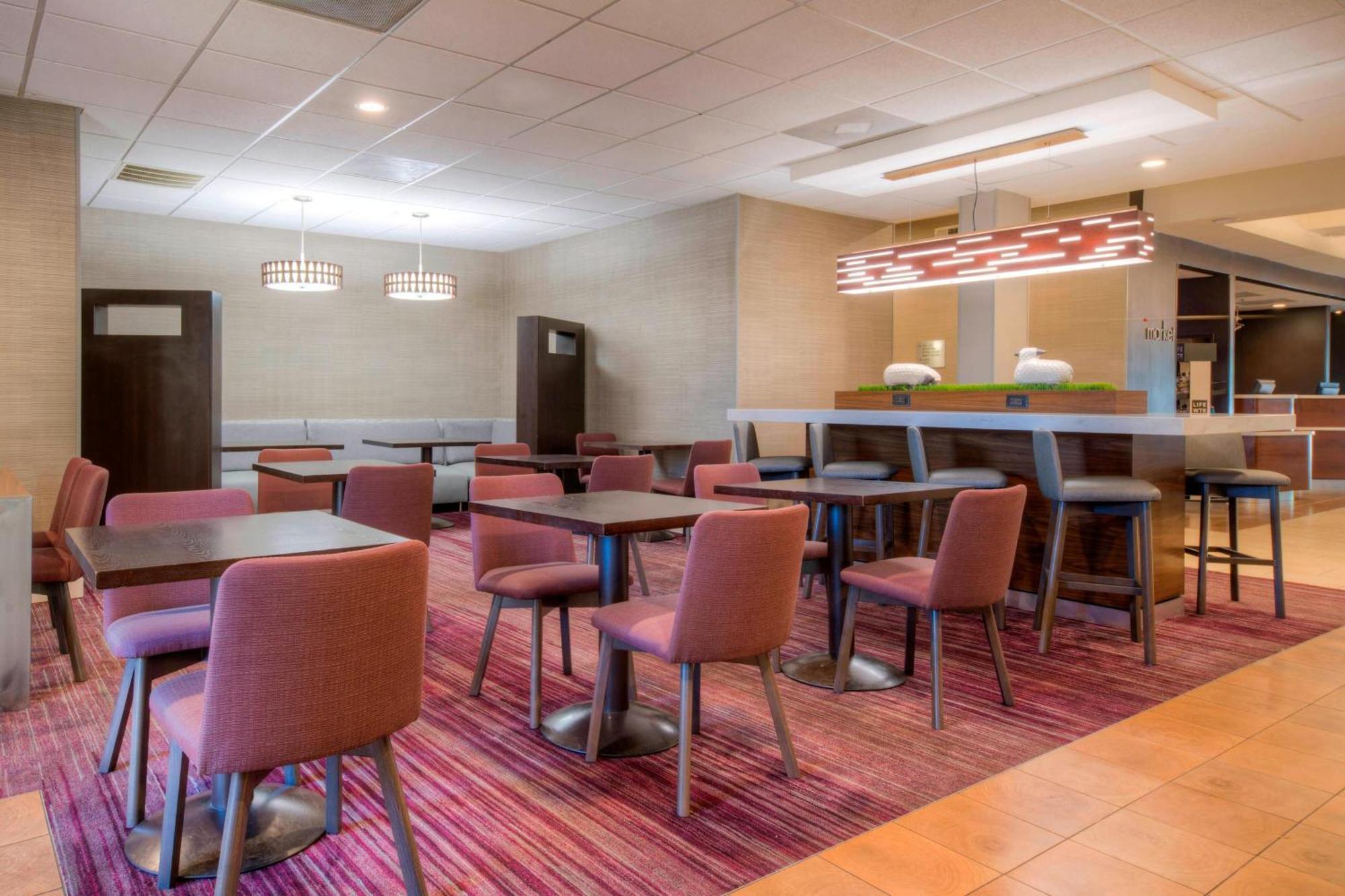 Courtyard Raleigh Crabtree Valley Extérieur photo