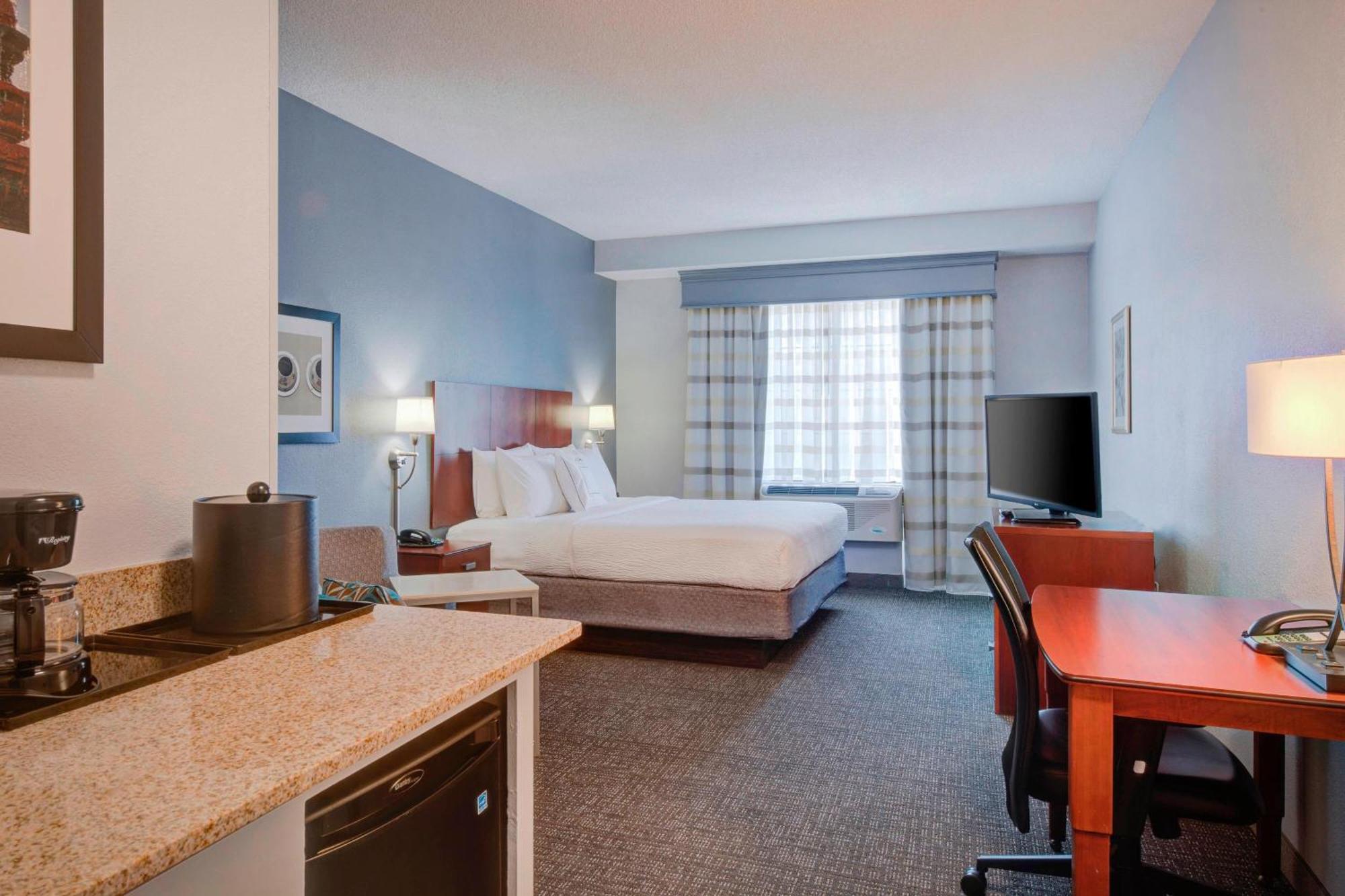 Courtyard Raleigh Crabtree Valley Extérieur photo