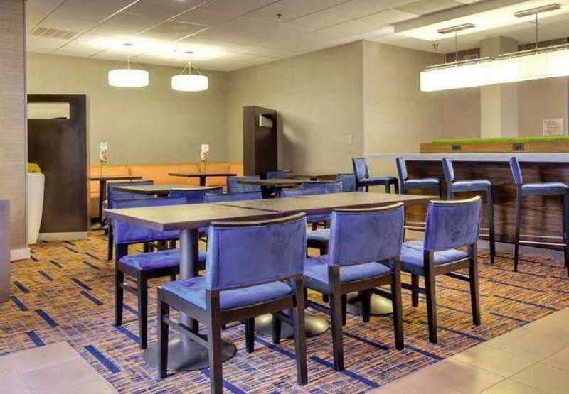 Courtyard Raleigh Crabtree Valley Extérieur photo