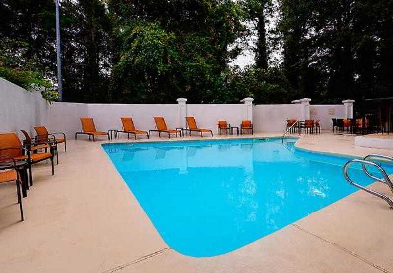 Courtyard Raleigh Crabtree Valley Extérieur photo